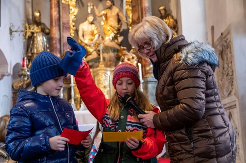 Hinführung zum Evangelium<br />
Foto: Anton Wieser Hinführung zum Evangelium<br />
Foto: Anton Wieser