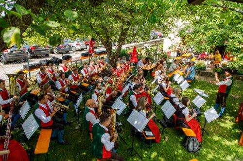 Kirchtagskonzert der Glantaler Blasmusik Frauenstein<br />
Foto: Anton Wieser