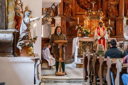 Lesung: Elias Groicher<br />Foto: Anton Wieser