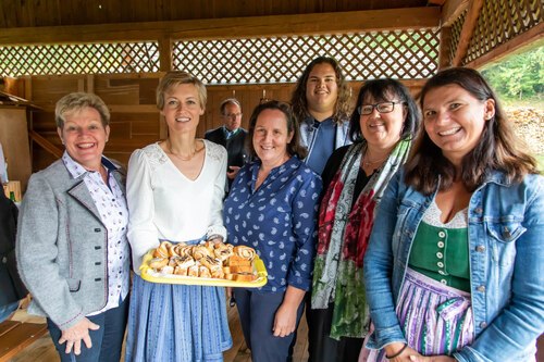 verantwortlich für die Agape<br />
Foto: Anton Wieser verantwortlich für die Agape<br />
Foto: Anton Wieser