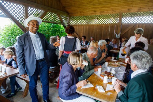 Agape<br />
Foto: Anton Wieser