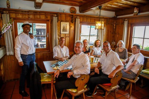 Kirchtagsbesucher<br />
Foto: Anton Wieser