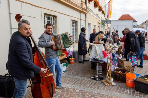 Benefizveranstaltung Hauptplatz St. Veit/Glan<br />
Foto: Anton Wieser