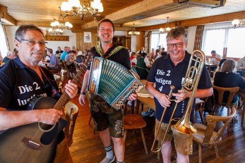 Kirchtagsmusi<br />
Foto: Anton Wieser