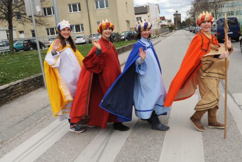 Sternsinger/innen brachten Segen!