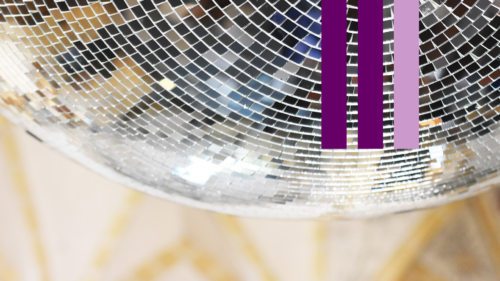 Der sog. Gaudete-Sonntag leuchtet schon im Weihnachtsglanz - Detail aus der Kunstintervention “Support Your Local Religion“ im Kunstquadrat Maria Saal (Foto: KH Kronawetter) Der sog. Gaudete-Sonntag leuchtet schon im Weihnachtsglanz - Detail aus der Kunstintervention “Support Your Local Religion“ im Kunstquadrat Maria Saal (Foto: KH Kronawetter)