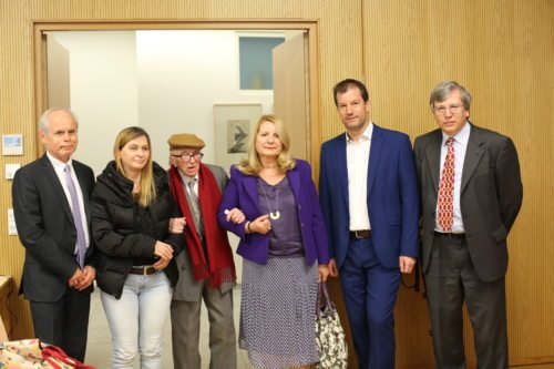 Boris Pahor z avtorico Darko Zvonar Predan (Opetnik) Boris Pahor z avtorico Darko Zvonar Predan (Opetnik)