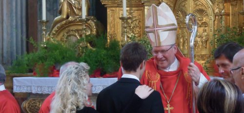 “Du bist von Deinem Gott geliebt!“ – Predigt von Diözesanbischof Dr. Alois Schwarz bei der Firmung am Pfingstsonntag, dem 19. April 2013 im Dom zu Klagenfurt
