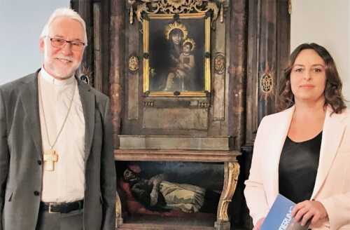 Das Gespräch von Religionsjournalistin Szabo mit Bischof Marketz wird am 1. November ausgestrahlt. Foto: ORF