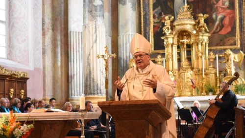 Bischof Alois Schwarz predigt im Dom zu Klagenfurt (© Foto: KH Kronawetter / Internetredaktion - Archivaufnahme)