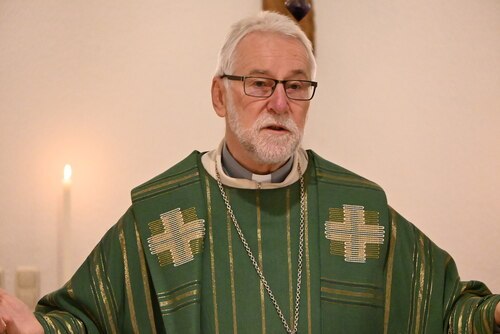 Bischof Josef Marketz predigt bei Hl. Messe in Kloster Gut Aich (Foto: Wuthe/kathpress)