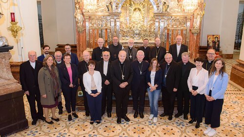 Bischöfe und Nationales Synodenteam treffen sich zu Studientag in Mariazell (Foto: BIKO / Kuss) Bischöfe und Nationales Synodenteam treffen sich zu Studientag in Mariazell (Foto: BIKO / Kuss)