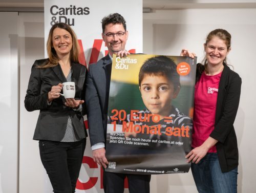 „Geben wir Kindern Halt und Hoffnung“: Alexandra Blattnig-Rull (Bereichsleiterin Auslandshilfe), Caritasdirektor Ernst Sandriesser<br />
und Projektreferentin Theresa Sacher (Foto: Caritas)