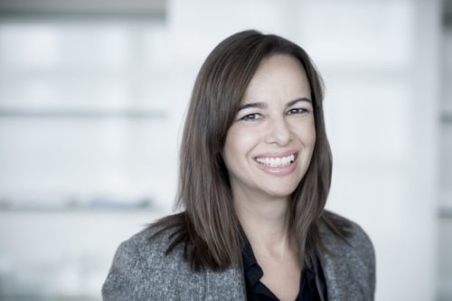 Familien- und Jugendministerin MMag. Dr. Sophie Karmasin referiert bei der Tagung “Familie 2050 -  Wünsche, Werte, Weichenstellungen“ in Klagenfurt (© Foto: christianjungwirth.com)