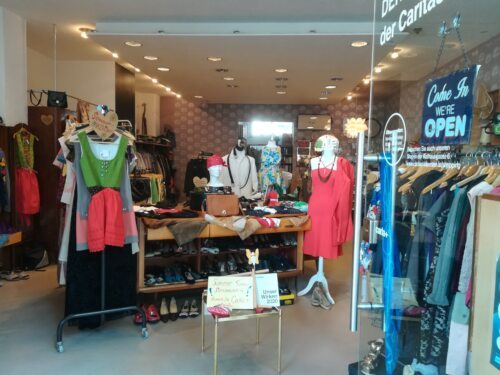 Alles Vintage: der carla+ in der Widmanngasse 25 - 27 in Villach (Foto: caritas) Alles Vintage: der carla+ in der Widmanngasse 25 - 27 in Villach (Foto: caritas)