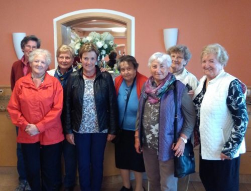 Frantschacher Gruppe beim GH Henner,<br />
Foto: Ganster Frantschacher Gruppe beim GH Henner,<br />
Foto: Ganster