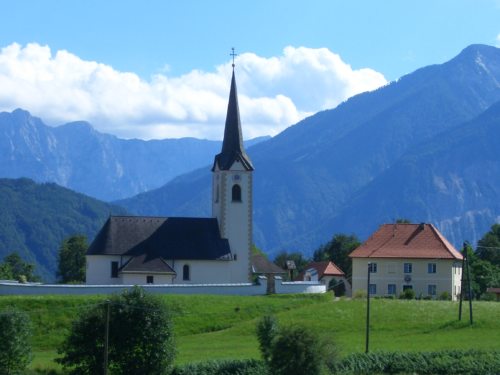 Pfarrkirche Göltschach mit Pfarrhof 