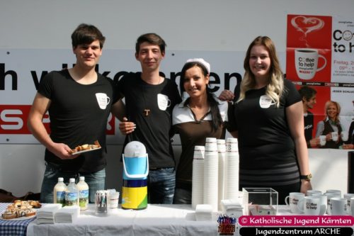 Unser Team für Coffee to help (© Foto: Peter Artl, Katholische Jugend Feldkirchen)