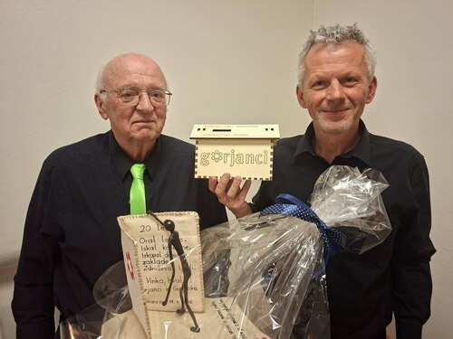 Bildunterschrift (Bildrechte sind zwingend anzugeben!)