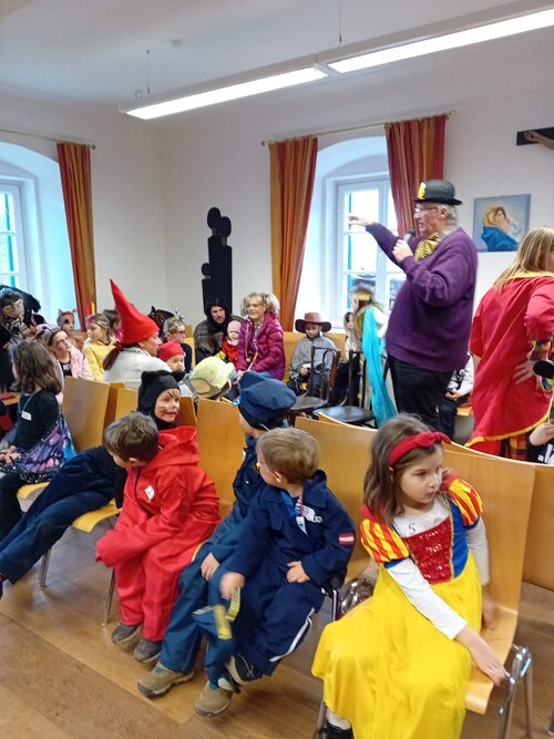 Bildunterschrift (Bildrechte sind zwingend anzugeben!)