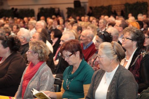  Prišlo je okrog 600 delegatov. (© Foto: Opetnik/Nedelja)