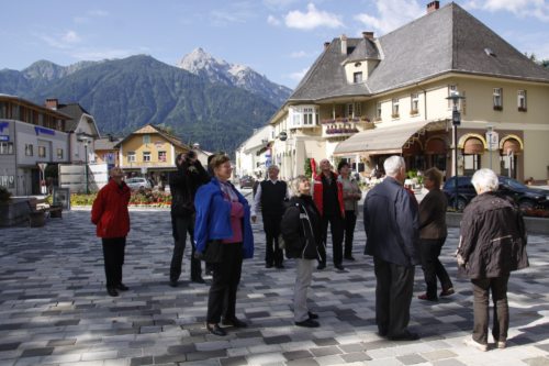 Vor dem “Gailtaler Dom“  (© Foto: P. Slawek)