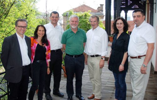 v.l.n.r.; Dr. Kucher, Mag. Zwettler, Admin. Mag. Triebnig, Botschafter Dr. Köck, Dir. Mag. Haber, Prof. Teskeredzic, Dir. Gavran (© Foto: RG/ORG St. Ursula )