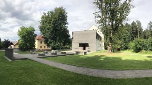 Autobahnkirche Dolina - Maria im Walde (© Foto: KH Kronawetter)