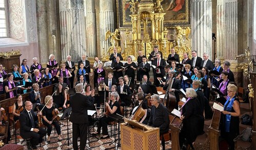 In einigen Kärntner Pfarren kommen im Rahmen der feierlichen Ostergottesdienste Chor- und Orchestermessen zur Aufführung. (Im Bild: Chor und Orchester der Dommusik Klagenfurt, 2024); Foto: Dommusik/Binder In einigen Kärntner Pfarren kommen im Rahmen der feierlichen Ostergottesdienste Chor- und Orchestermessen zur Aufführung. (Im Bild: Chor und Orchester der Dommusik Klagenfurt, 2024); Foto: Dommusik/Binder