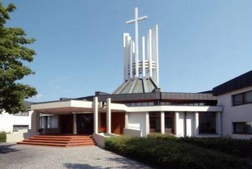 Südansicht der Don Bosco-Kirche in Klagenfurt (© Foto: Johann Jaritz)
