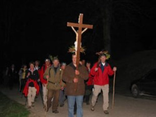 PilgerInnen beim Jauntaler Dreibergelauf 2007. (© Foto: Florian Juch)