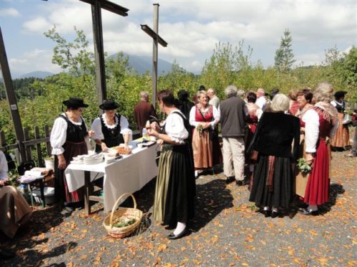 Trachtenfrauen (© Foto: Schut Johan)