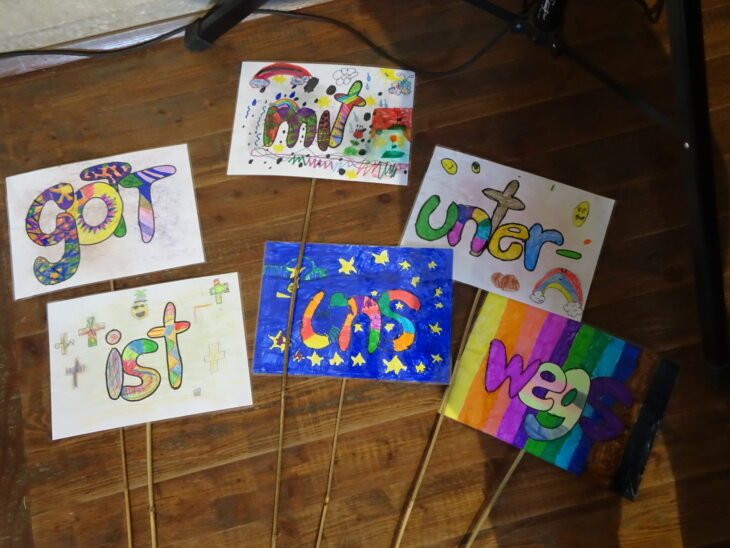 Gott ist mit uns unterwegs Gott ist mit uns unterwegs