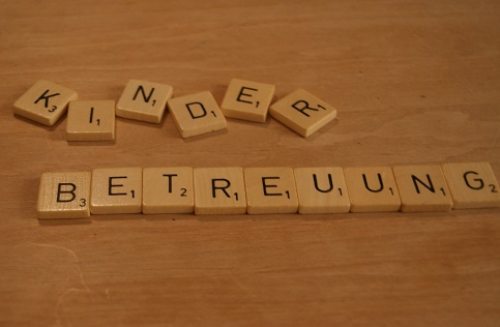 Eltern fordern Wahlfreiheit (© Foto: Kattnig) Eltern fordern Wahlfreiheit (© Foto: Kattnig)