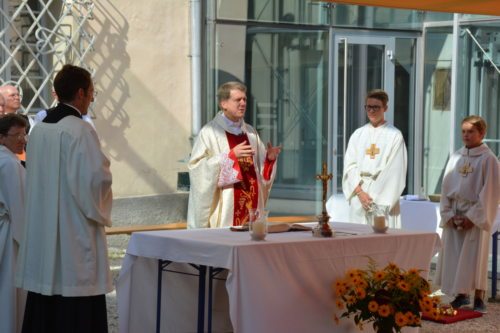 Festgottesdienst im Fürstenhof mit Propst Zagorowski (© Foto: Freidl )