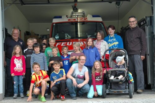 Besuch bei der FF Augsdorf • obisk hovških gasilcev (© Foto: Ingrid Mischkulnig) Besuch bei der FF Augsdorf • obisk hovških gasilcev (© Foto: Ingrid Mischkulnig)