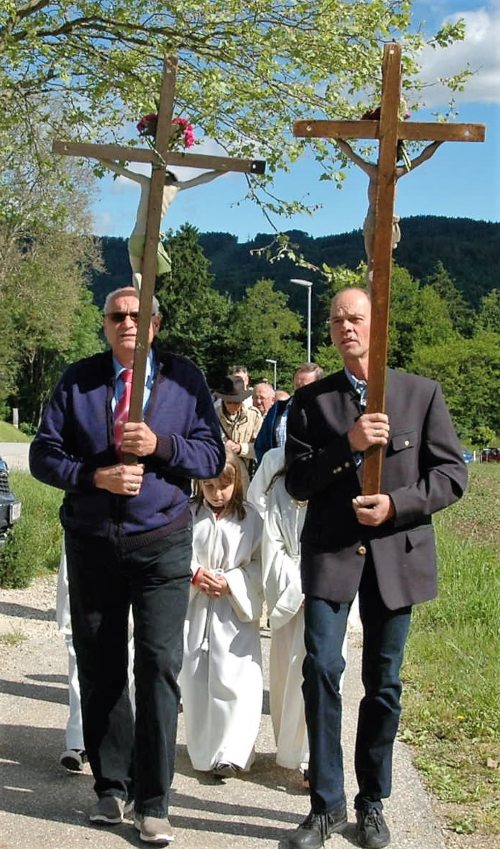 Kreuzträger - Nosilci križa (© Foto: Gertraud Maurel)