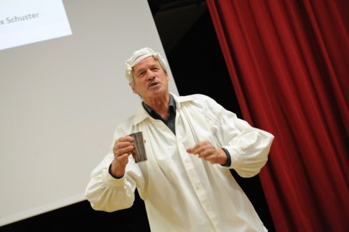 Alex Schsuter je recitiral Drabosnjaka. (Gotthardt) Alex Schsuter je recitiral Drabosnjaka. (Gotthardt)