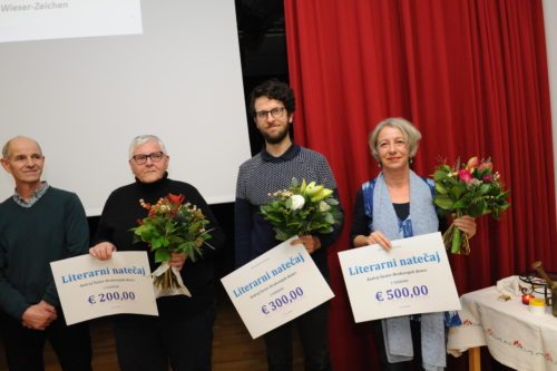 Nagrajenci natečaja Ruhdorfer, Feinig in Kanzian, levo predsednik SPD Drabosnjak Dragaschnig (Gotthardt)
