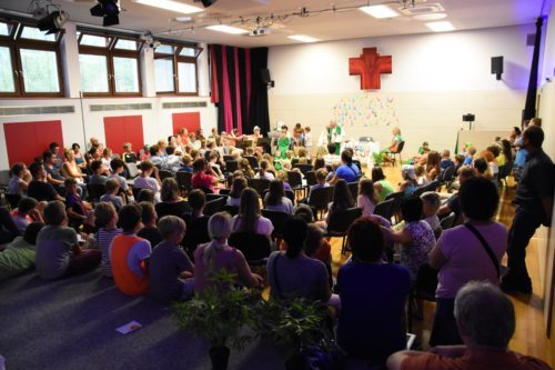 Abschlussgottesdienst (Foto: G. Mischitz) Abschlussgottesdienst (Foto: G. Mischitz)
