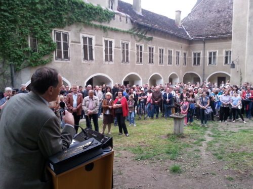 Großes Interesse an der “Langen Nacht der Kirchen“ im Schloss Eberstein. (© Foto: Pfarre Eberstein)