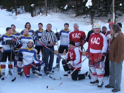 Gruppenfoto mit den KAC–Legenden im Jahr 2005 (© DSG Sele/Zell) Gruppenfoto mit den KAC–Legenden im Jahr 2005 (© DSG Sele/Zell)