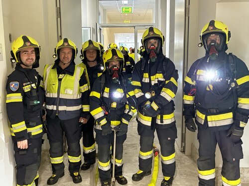 Sicherheit entsteht nicht erst im Ernstfall. Sie beginnt mit guter Vorbereitung, klaren Abläufen und gemeinsamem Training. (Foto: © BB St. Veit/Glan)