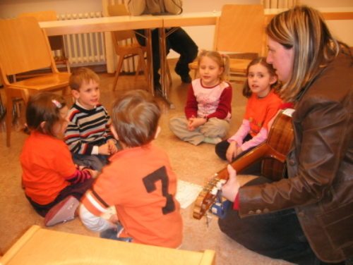 Bei “ciao bambini“ lernen die Kinder spielerisch Italienisch! (© Foto: Unterlercher)