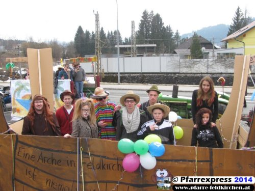 Arche Fachingsumzugswagen (© Foto: Katholische Jugend, Peter Artl)