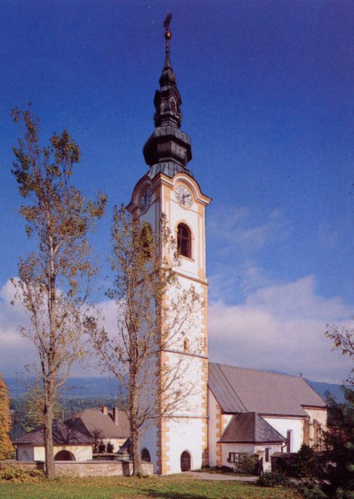 Die Seelsorge im Pfarrverband Feistritz/Drau (im Bild: Pfarrkirche) wird neu geordnet.  (© Foto: Pressestelle)