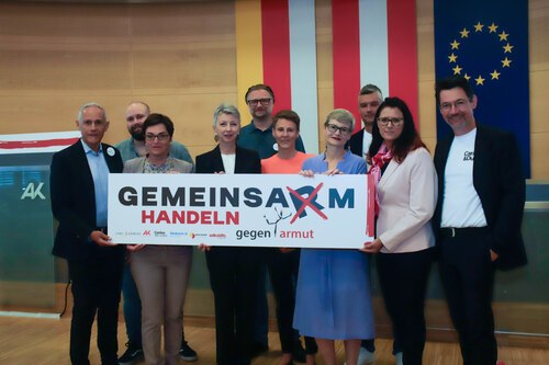 Präsentation der Kärntner Armutsstudie 2024 (Foto: Kärntner Netzwerk gegen Armut und soziale Ausgrenzung) Präsentation der Kärntner Armutsstudie 2024 (Foto: Kärntner Netzwerk gegen Armut und soziale Ausgrenzung)