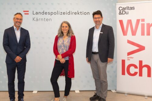 Bildunterschrift (Bildrechte sind zwingend anzugeben!) Bildunterschrift (Bildrechte sind zwingend anzugeben!)