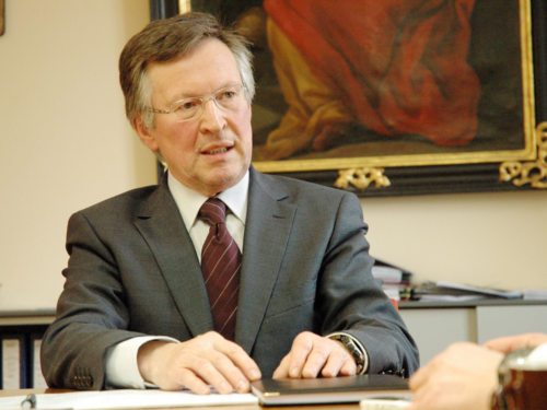 Mag. Franz Lamprecht, Finanzkammerdirektor und Ökonom der Diözese Gurk (© Foto: Internetredaktion / KH Kronawetter) Mag. Franz Lamprecht, Finanzkammerdirektor und Ökonom der Diözese Gurk (© Foto: Internetredaktion / KH Kronawetter)