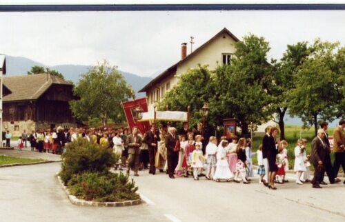 Fronleichnamsprozession in St. Stefan, 1990 (Bild: PSt.).
